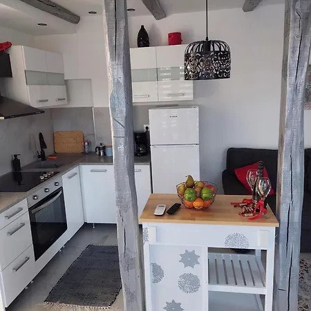 شقة Silver Gold Anka